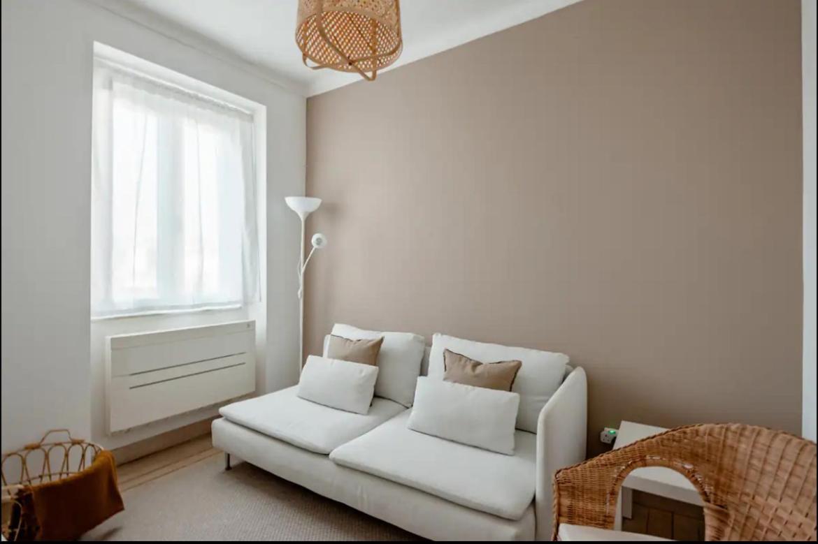2 Bedroom With Great Transport Links To The Heart Of Lejlighed *