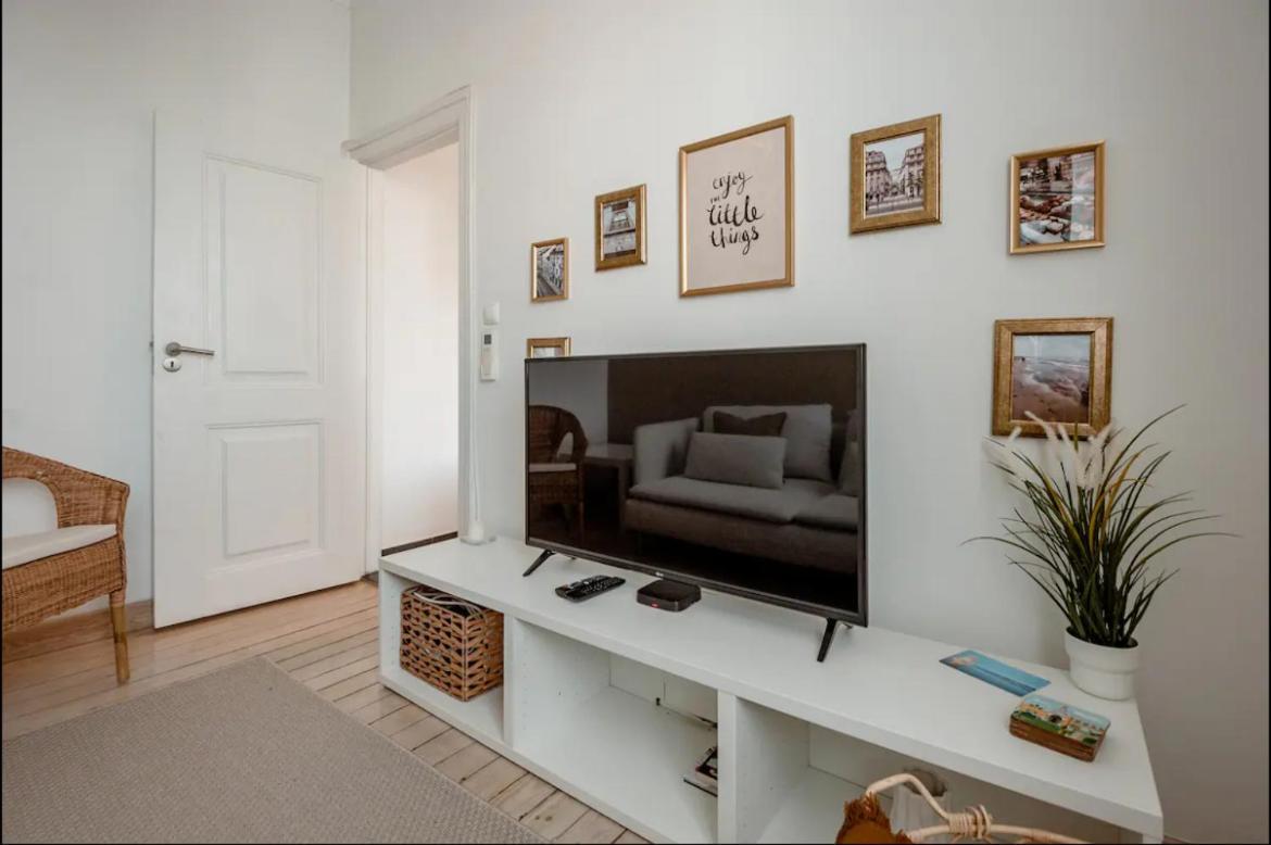 2 Bedroom With Great Transport Links To The Heart Of Lejlighed *